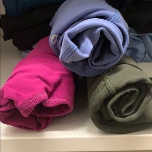 3 pairs of lululemon leggings